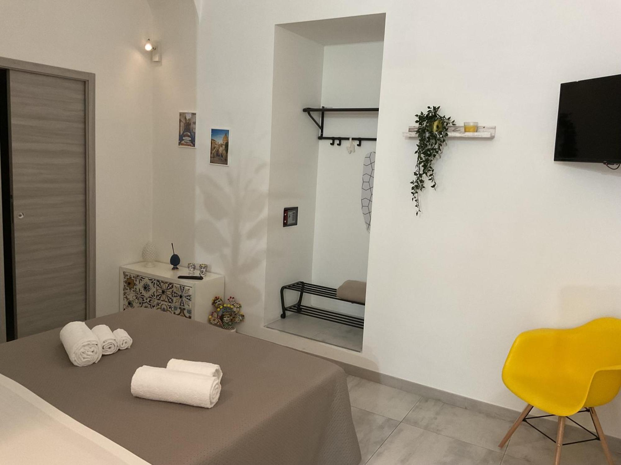 Rossaroll Holiday Houses Noto Bagian luar foto