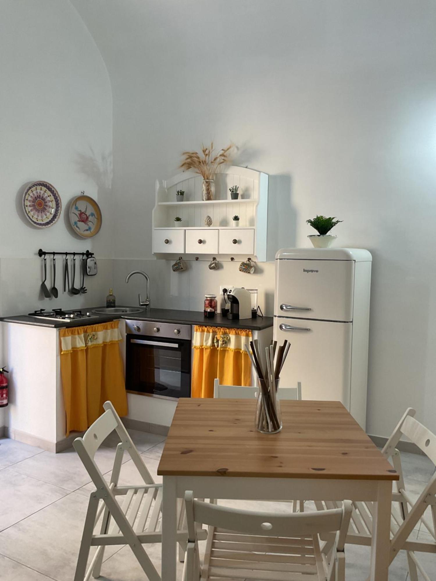 Rossaroll Holiday Houses Noto Bagian luar foto