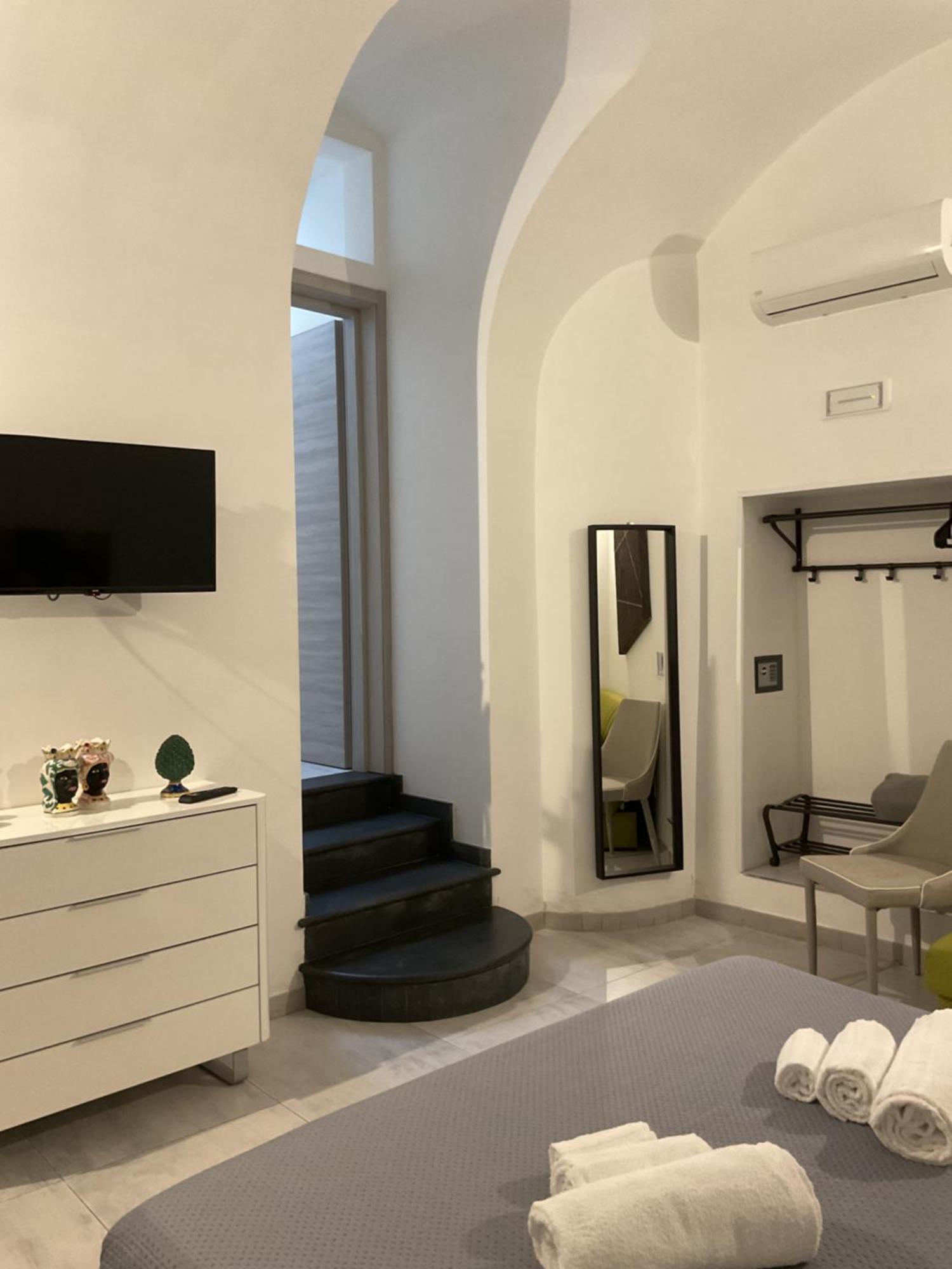 Rossaroll Holiday Houses Noto Bagian luar foto